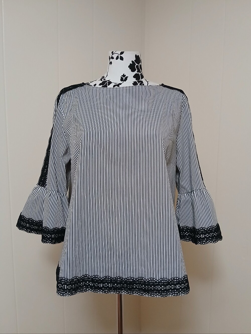 Charter Club Striped Bell-Sleeve Top with Lace Trim - Black & White